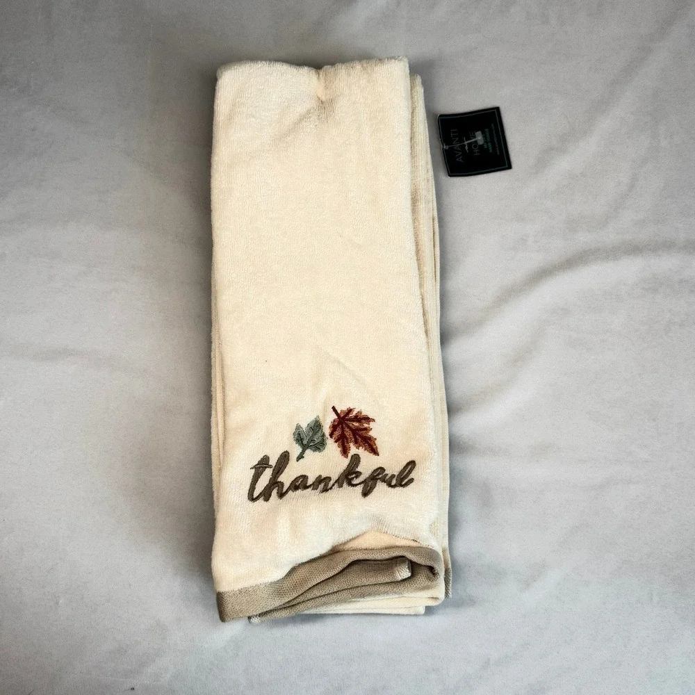 Avanti Home Hand Towels 2PK Ivory Cotton Thankful Fall Embroidered